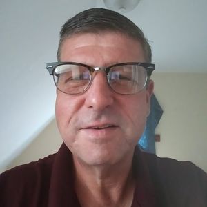 Meet your Posher, Mark